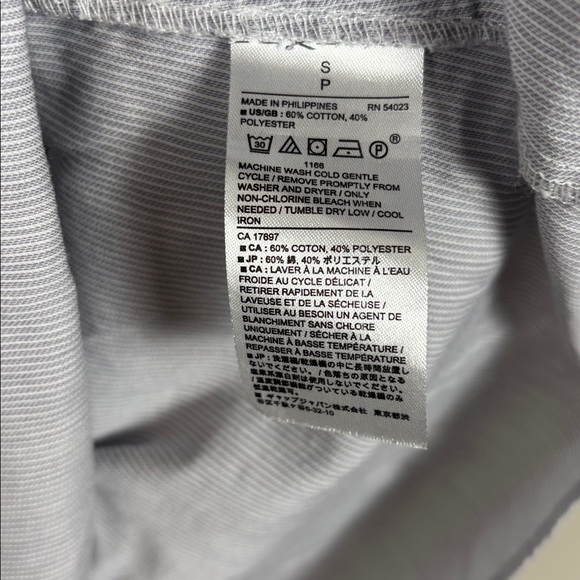 ☀️Banana Republic Front Tie Top - Picture 3 of 4